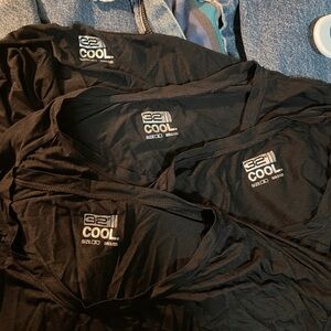 32° COOL Black Performance short sleeve shirts (x4)